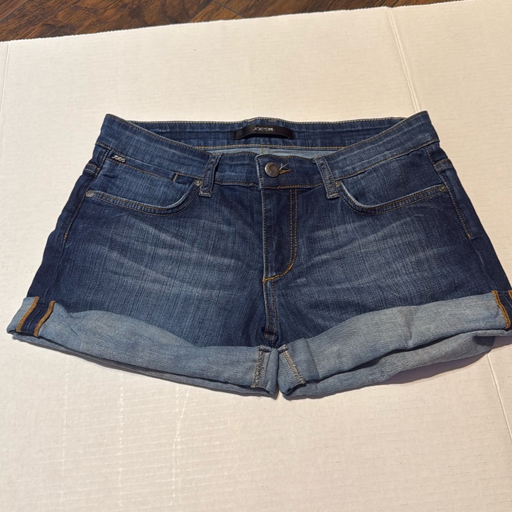 Joe’s Jeans 3.5 loose rolled shorts 26 size